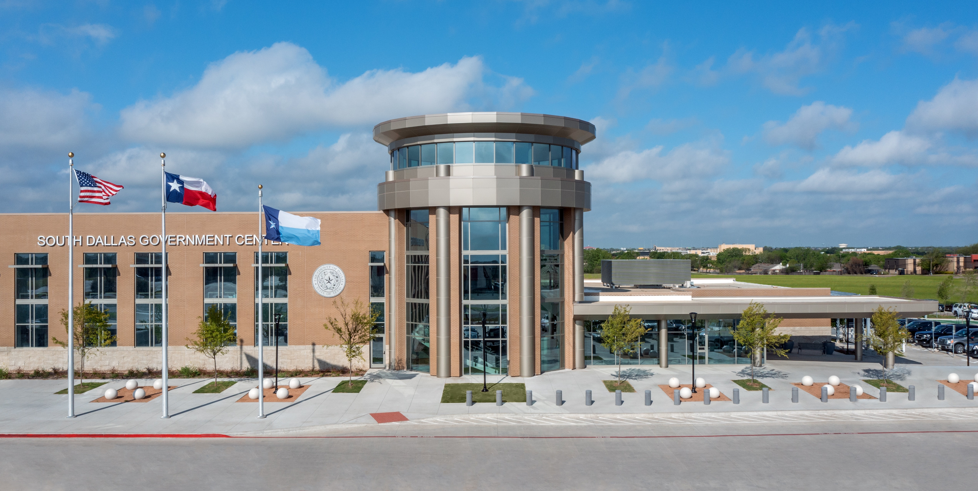 PE0921_South-Dallas-Government-Center.jpg