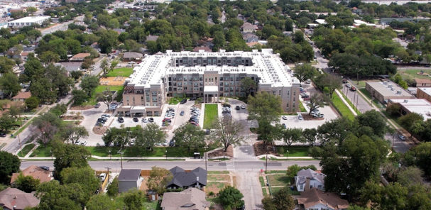 PE0724_The Oaks_Building_Aerial.jpg