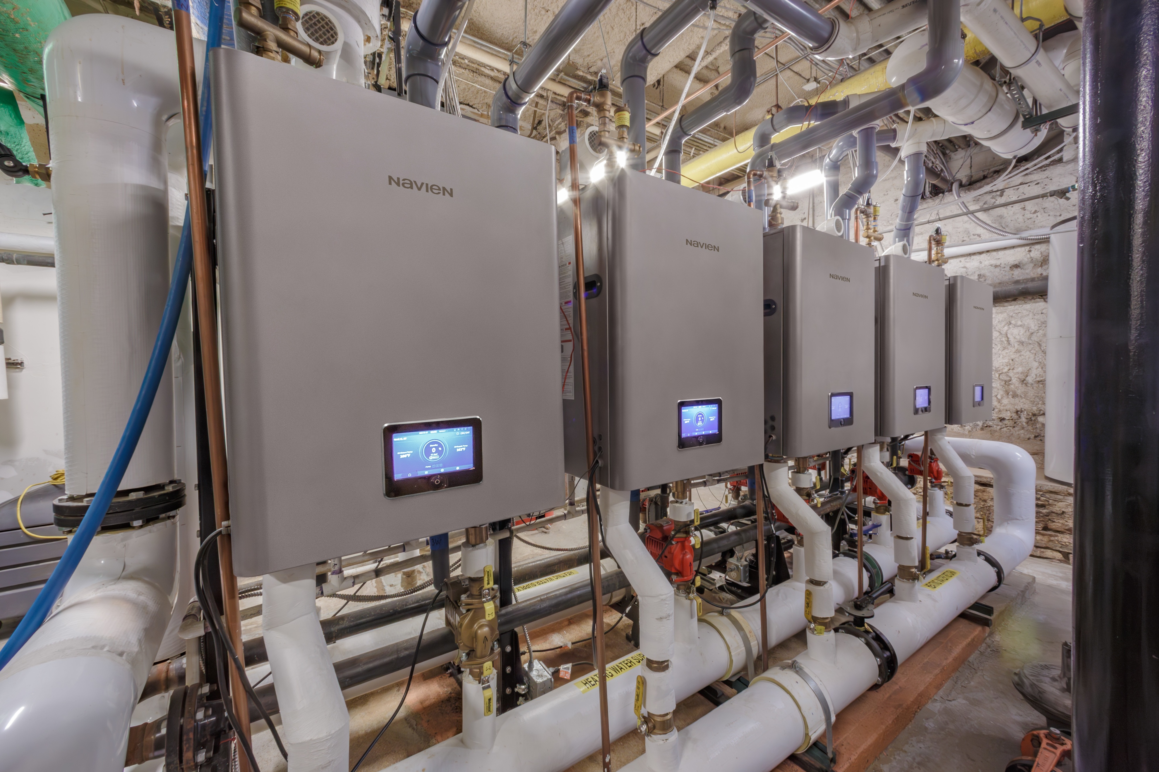 PE0924_Navien-NFB-C-Boilers-Oxford-Hotel.jpg