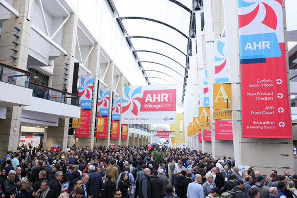 PE0125_AHRShowFloor.jpg