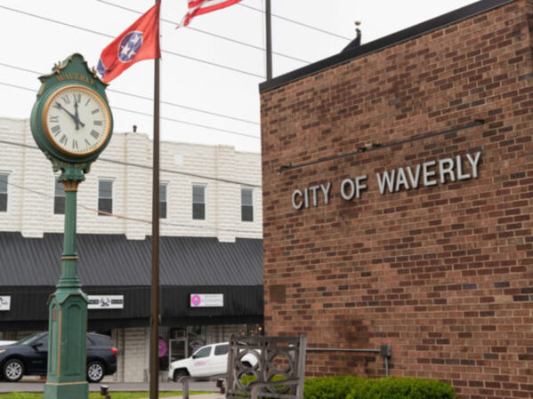 A. O. Smith Donates 200 Water Heaters to Support Post-Flood Rebuilding Efforts in Waverly, Tennessee