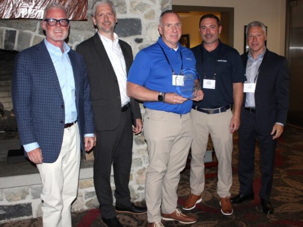 APR Supply Co. Honors Top Vendors at 22nd Annual Buying Show 1.jpg