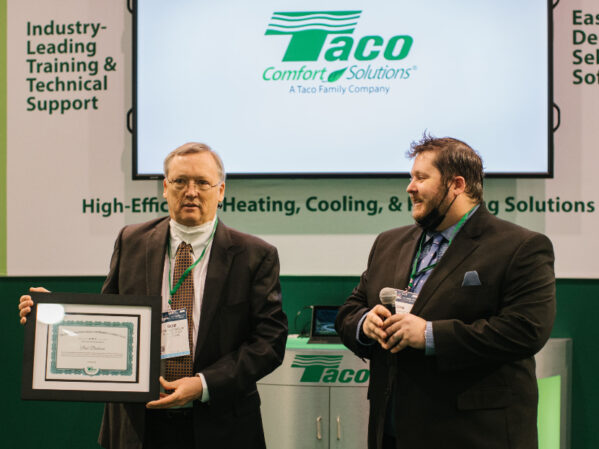 Taco Presents Dan Holohan Comfort Award at 2022 AHR Expo