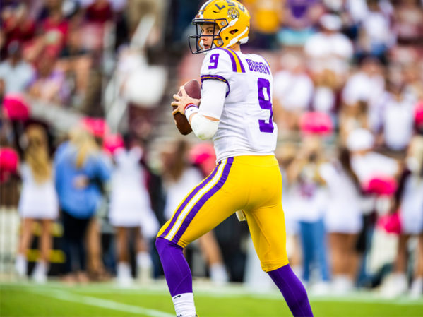 Joe Burrow Wins 2019 Johnny Unitas Golden Arm Award Presented by A. O. Smith