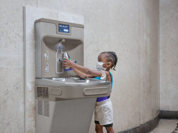 Chicago Mayor Lori Lightfoot Announces Elkay Donation of 101 ezH2O Bottle Filling Stations