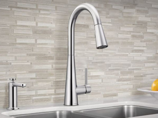 Moen Sleek Pulldown Kitchen  Faucet 