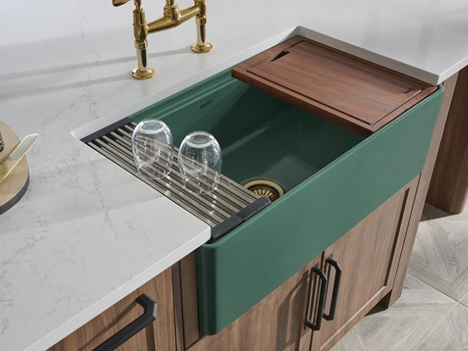 New Ruvati Fiore Workstation Sink Hue.jpg